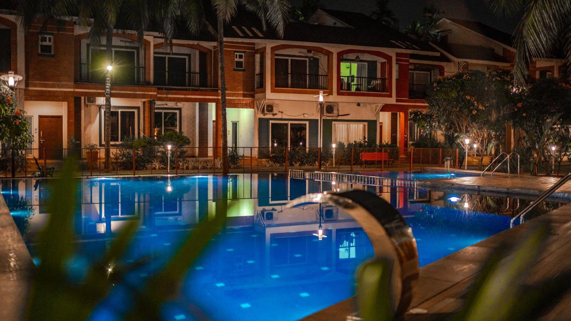 Heritage Nirvana Villa - 4BHK, Calangute Buitenkant foto
